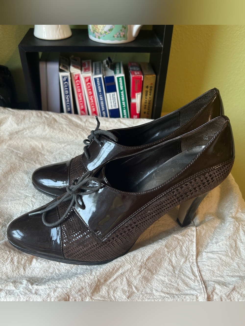 Anne Klein Dark Brown Patent Lace-Up Heeled Oxfords